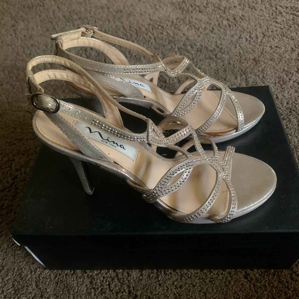 Nina Gold Strappy Heels for Formal Elegance